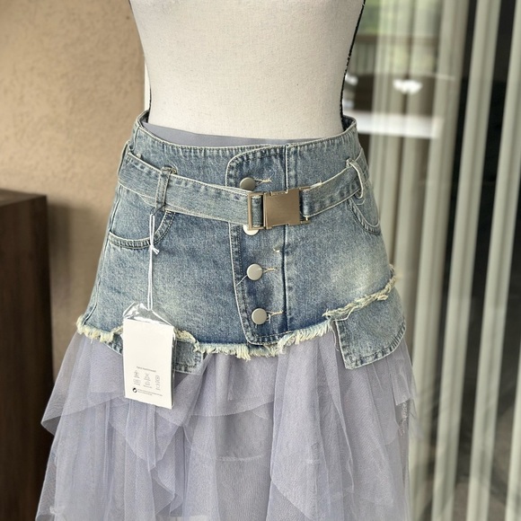 NWOT Chic Denim and Gray Layered Midi Skirt - Picture 8 of 12